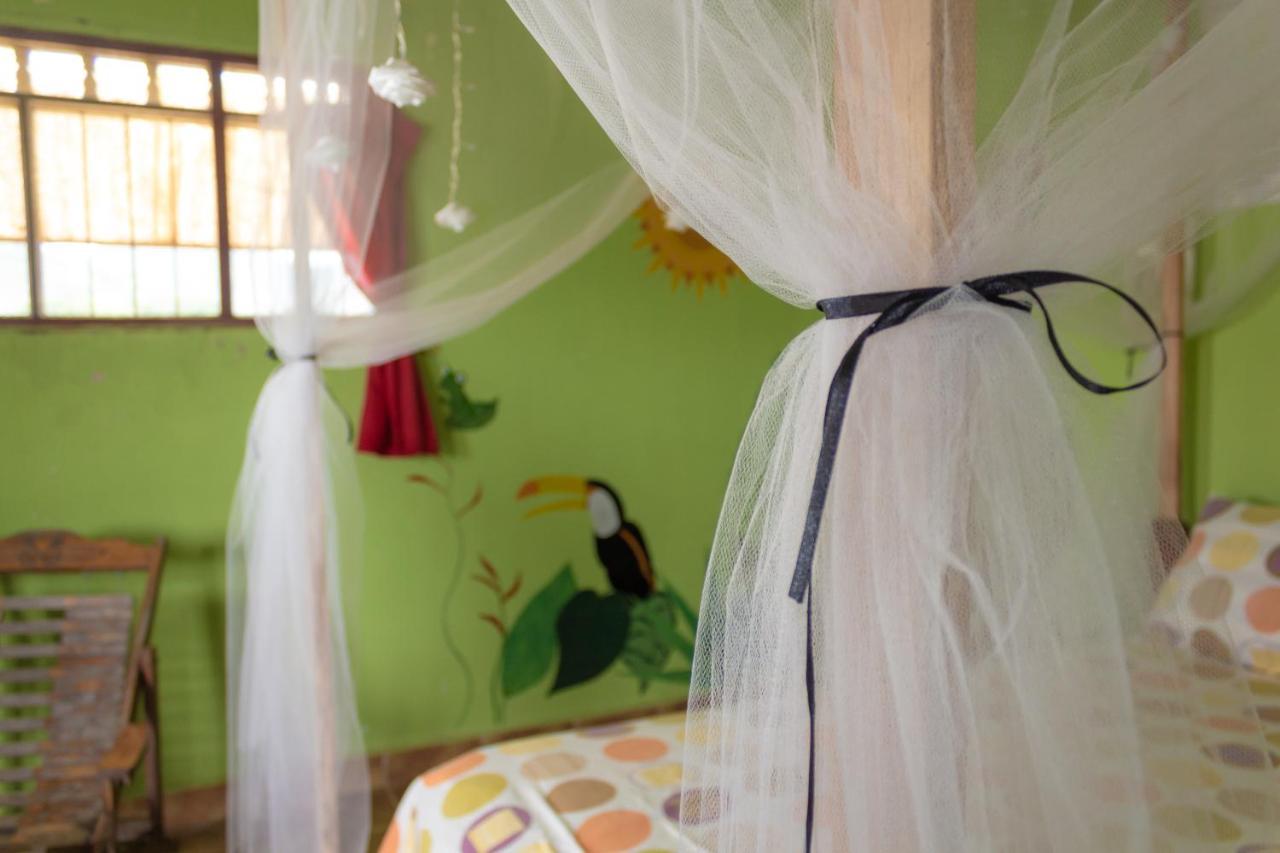 Perezoso Hostel Rurrenabaque Εξωτερικό φωτογραφία